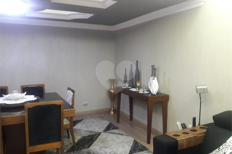 Sobrado à venda com 3 quartos, sendo 1 suíte, em Vila Milton, Guarulhos, SP