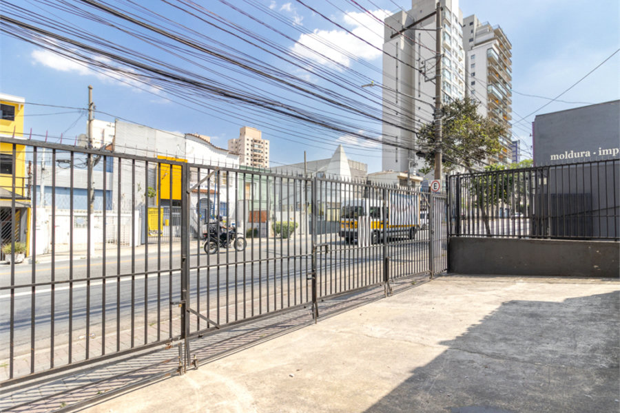 Casa para alugar no condomínio Alfredo Pujol, São Paulo - SP