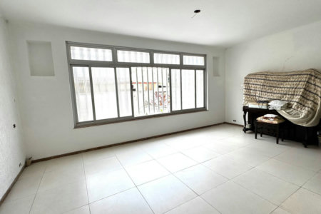 Casa dos Sonhos no Canal 6 – Piscina, Privacidade e 450m² de Terreno
