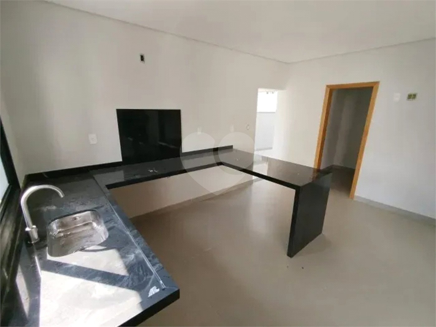 Casa à venda com 4 suítes no condomínio Altos da Serra Iv - São José dos Campos - Sp, São José dos Campos - SP