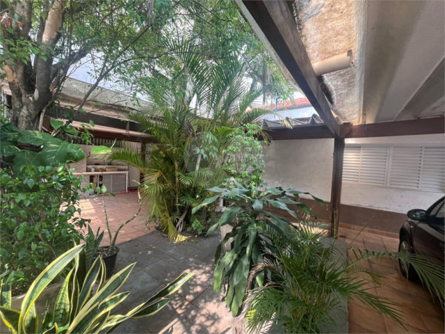 Casa à venda com 7 quartos em Imirim, São Paulo, SP