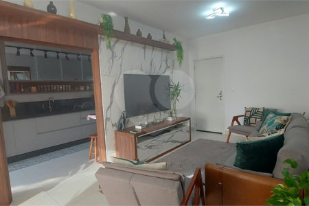 Apartamento à venda com 3 quartos, sendo 1 suíte, em Vila Lucy, Sorocaba, SP