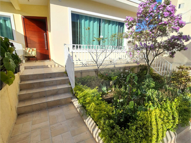 Casa Térrea à venda com 3 quartos, sendo 1 suíte,  em Vila Pereira Barreto, São Paulo, SP
