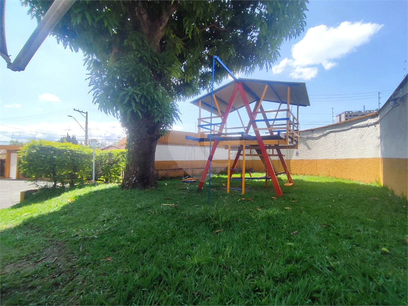Apartamento à venda com 2 quartos, sendo 1 suíte, em Parque São Luís, Taubaté, SP
