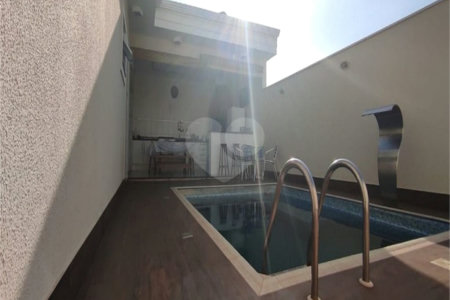 Casa à venda com 4 quartos, sendo 2 suítes, no condomínio Residencial Villa dos Inglezes, Sorocaba - SP