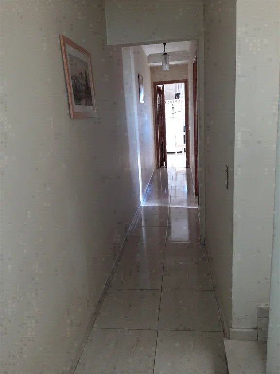 Sobrado à venda com 4 quartos, sendo 2 suítes, em Jardim Ester, São Paulo, SP
