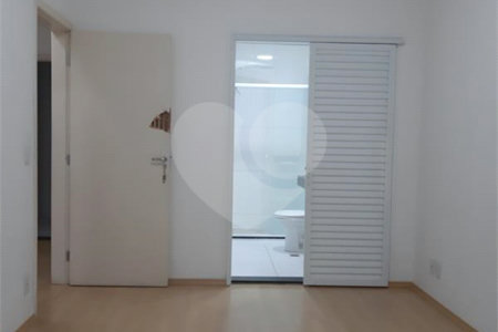 Apartamento à venda com 2 quartos em Cerqueira César, São Paulo, SP