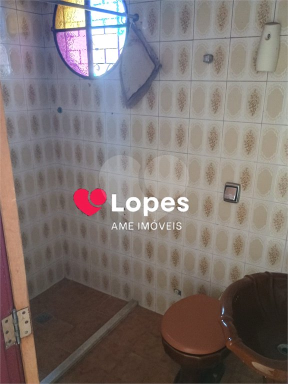 Casa à venda com 7 quartos, sendo 2 suítes, em Campo Grande, Rio de Janeiro, RJ