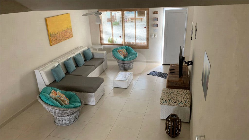 Casa à venda com 3 quartos, sendo 1 suíte, em Juquehy, São Sebastião, SP