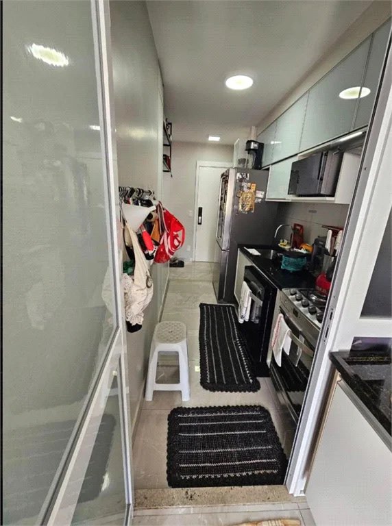 Apartamento à venda com 3 quartos, sendo 2 suítes, em Vila Anastácio, São Paulo, SP