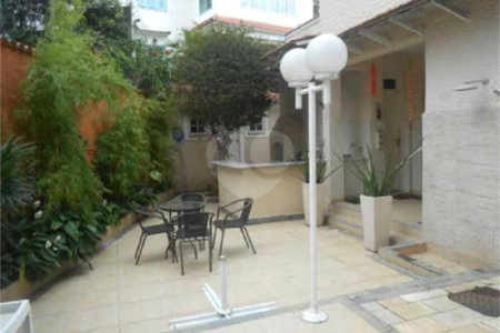 Casa à venda com 5 quartos, sendo 2 suítes, em Tijuca, Rio de Janeiro, RJ