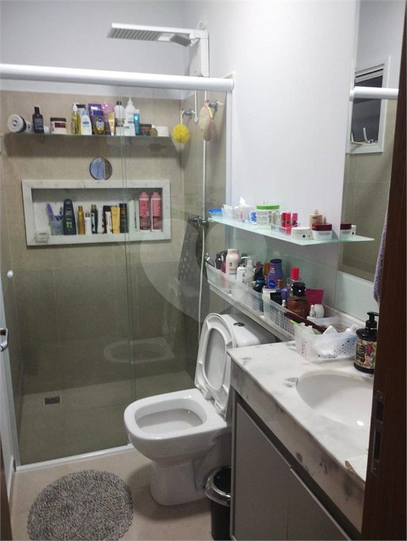 Casa à venda com 3 quartos, sendo 1 suíte, no condomínio Vilagio Vista Real, Paulínia - SP