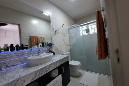 Sobrado à venda com 3 quartos, sendo 1 suíte, em Brooklin, São Paulo, SP