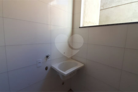 Casa à venda com 2 quartos no condomínio Residencial Luta, São Paulo - SP