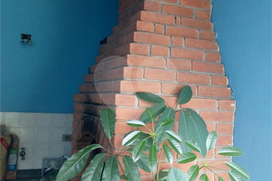Sobrado à venda com 3 quartos, sendo 1 suíte,  em Tremembé, São Paulo, SP