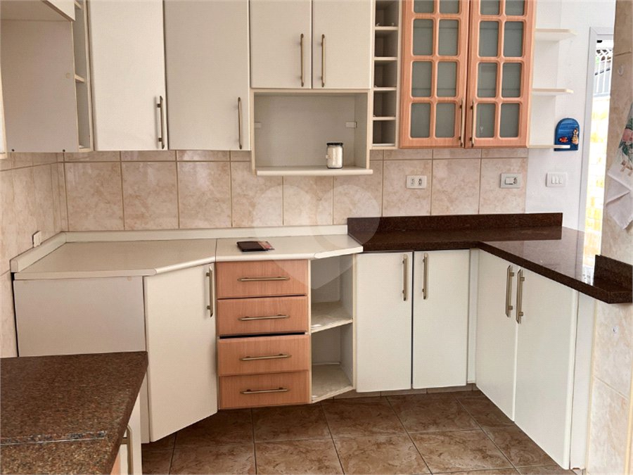 Sobrado à venda com 3 quartos, sendo 1 suíte, em City Recanto Anastácio, São Paulo, SP