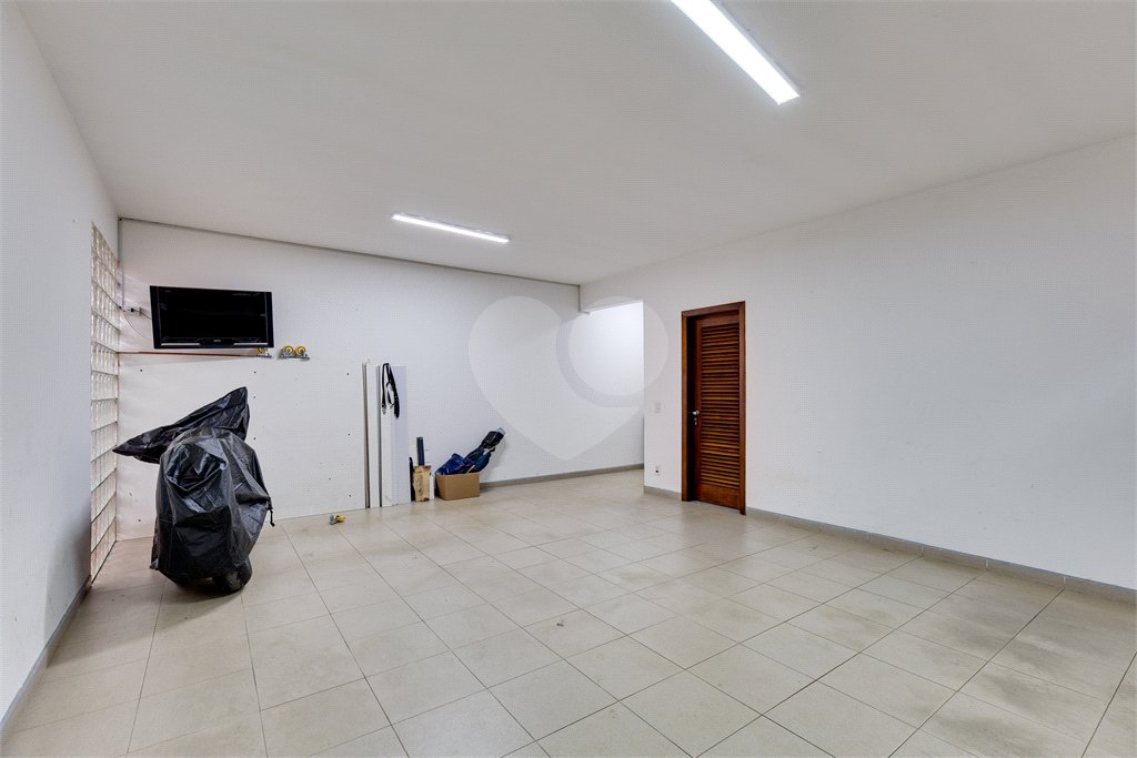 Casa à venda com 4 suítes em Chácara Monte Alegre, São Paulo, SP