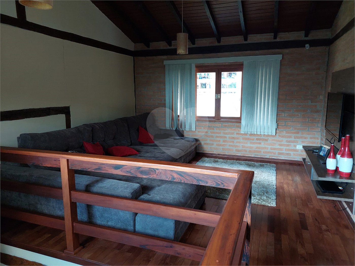 Casa à venda com 3 suítes em Roseira, Mairiporã, SP