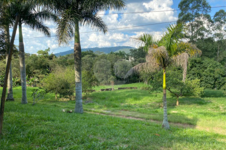 Casa à venda com 3 suítes em Alpes D'ouro, Bom Jesus dos Perdões, SP