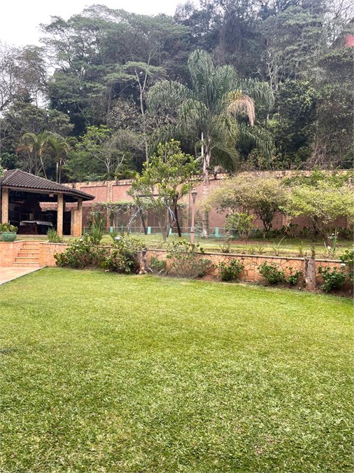 Casa à venda ou para alugar com 4 suítes no condomínio Alpes da Cantareira, Mairiporã - SP