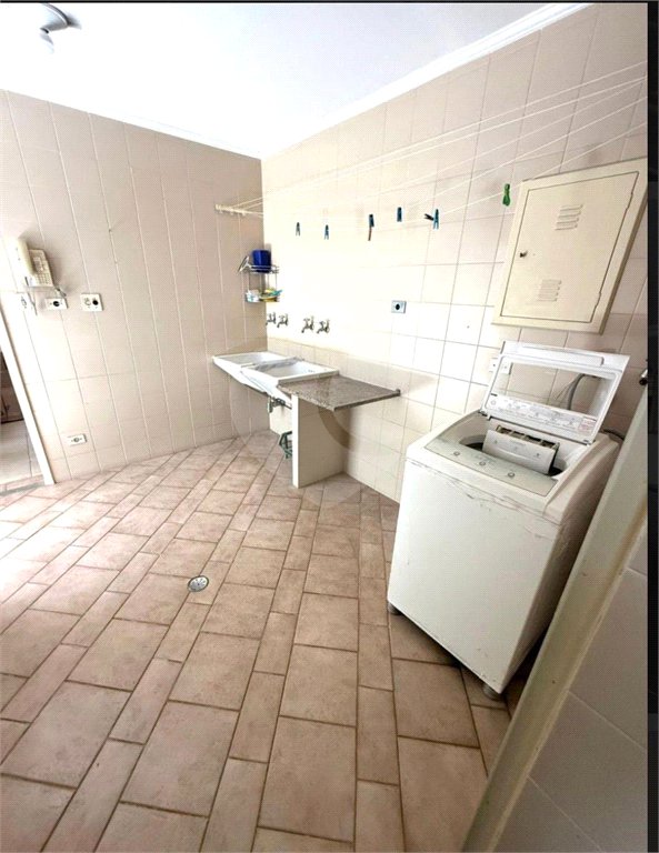 Casa à venda com 5 quartos, sendo 3 suítes,  em Jardim Leonor, São Paulo, SP