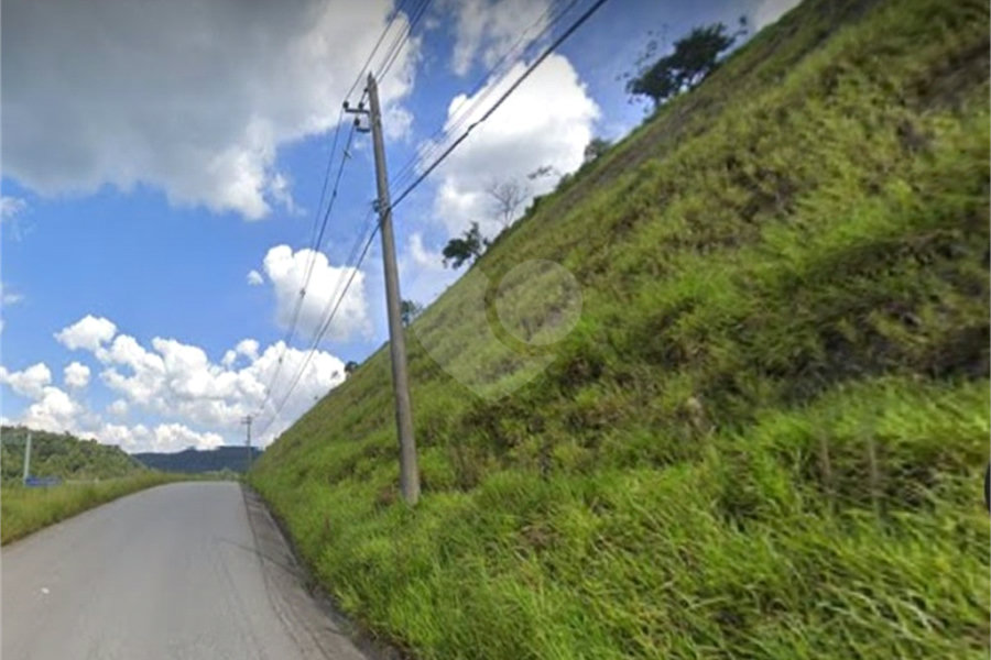 Terreno à venda em Calcárea, Caieiras, SP
