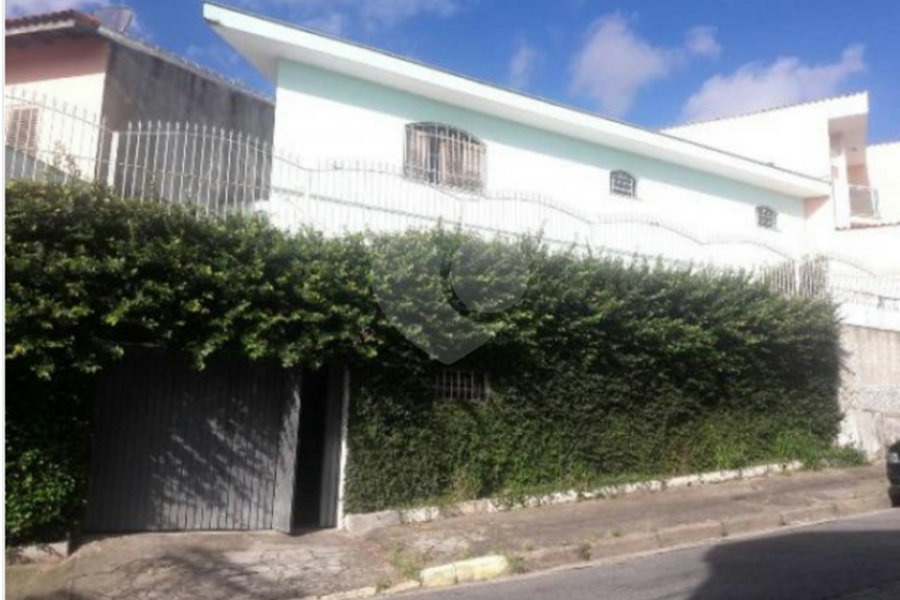 Sobrado à venda com 4 quartos, sendo 1 suíte, em Tucuruvi, São Paulo, SP