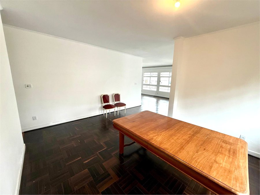 Amplo Apartamento no Paraíso!