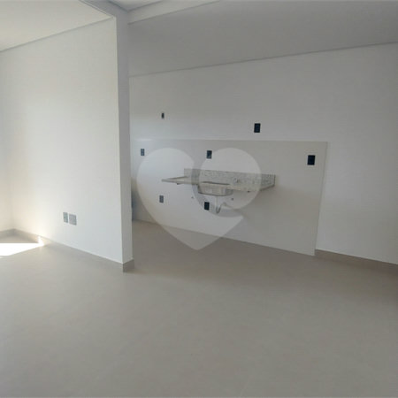 Apartamento à venda com 3 quartos, sendo 1 suíte, em Jardim Refúgio, Sorocaba, SP