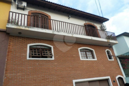Sobrado à venda com 3 quartos, sendo 2 suítes, em Parada Inglesa, São Paulo, SP