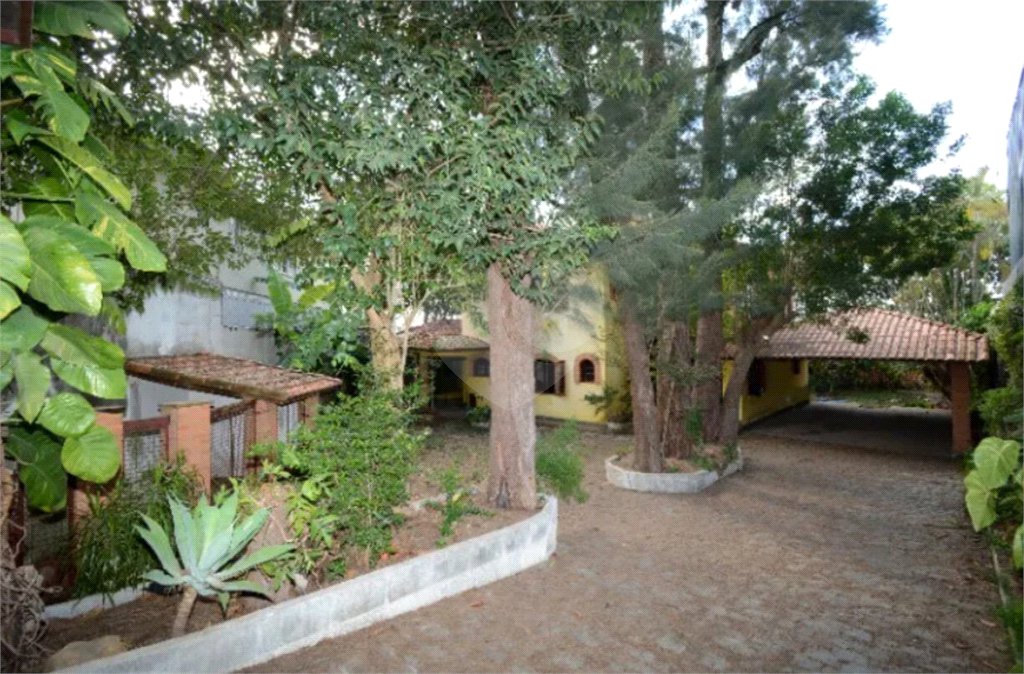 Casa à venda com 5 suítes em Capela do Socorro, São Paulo, SP
