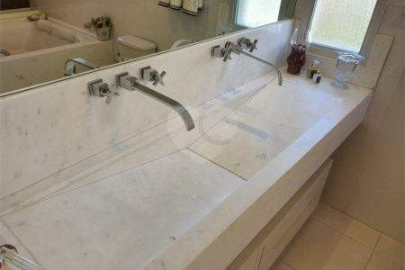Apartamento à venda com 4 suítes em Jardim Marajoara, São Paulo, SP