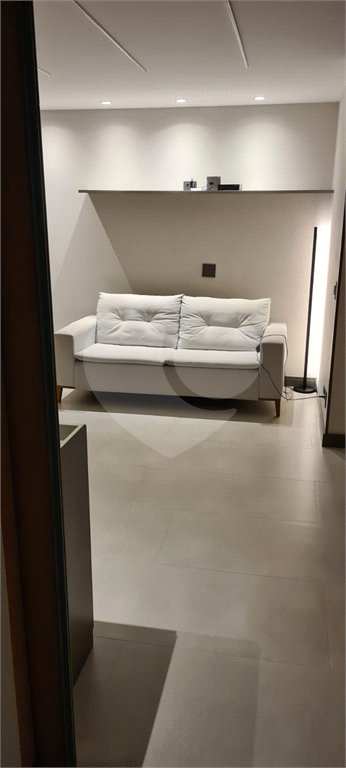 Apartamento à venda com 2 quartos, sendo 1 suíte,  em Loteamento Mogilar, Mogi das Cruzes, SP