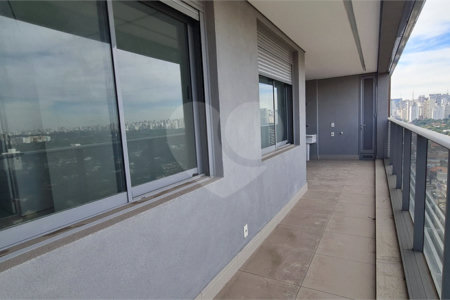 Apartamento à venda com 2 quartos, sendo 1 suíte,  em Pinheiros, São Paulo, SP