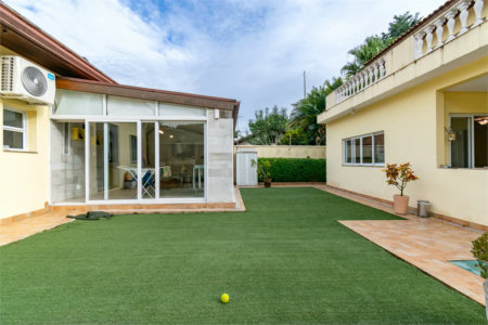 Casa à venda com 3 quartos, sendo 1 suíte,  em Vila Cordeiro, São Paulo, SP