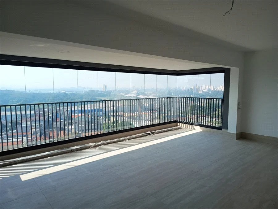Apartamento à venda com 2 quartos, sendo 1 suíte,  em Vila Baruel, São Paulo, SP