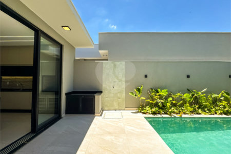 Casa à venda com 3 suítes no condomínio Jardim Residencial Dona Maria Candida, Indaiatuba - SP