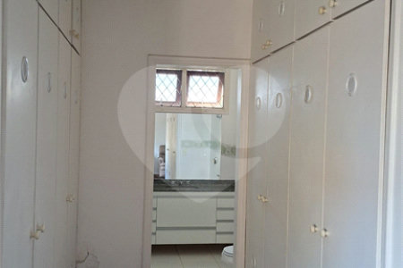 Casa à venda com 5 quartos, sendo 4 suítes, em Butantã, São Paulo, SP