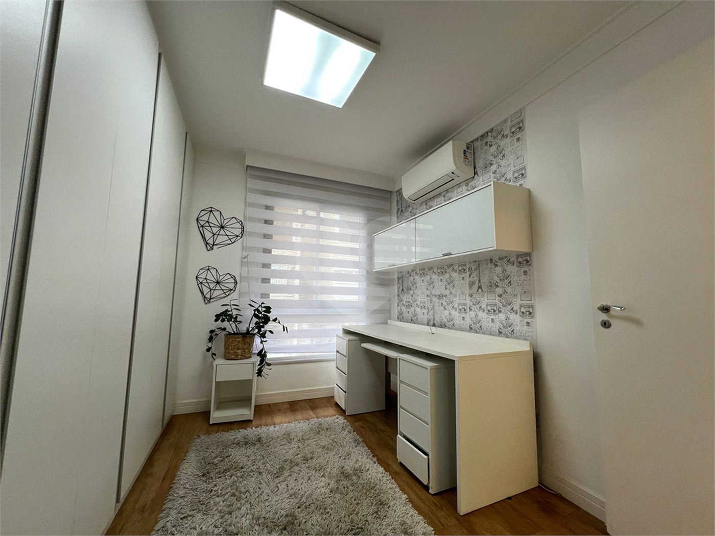 Casa à venda com 4 quartos, sendo 3 suítes,  no condomínio Domus, São Paulo - SP