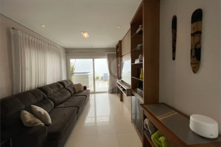 Casa à venda com 4 suítes em Tucuruvi, São Paulo, SP