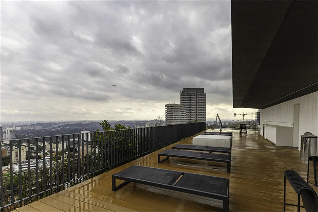 Apartamento à venda ou para alugar com 1 suíte em Jardim das Bandeiras, São Paulo, SP
