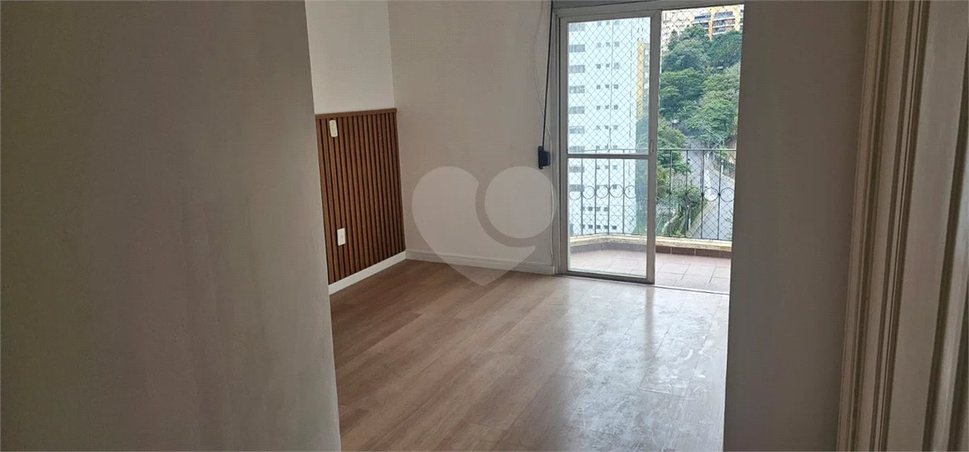 Apartamento à venda com 4 quartos, sendo 1 suíte,  em Jardim Ampliação, São Paulo, SP