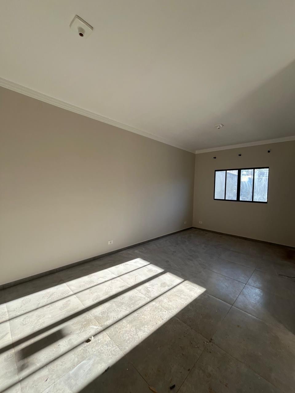 Casa à venda ou para alugar com 2 quartos, sendo 1 suíte,  em Jardim Bela Vista, Três Lagoas, MS