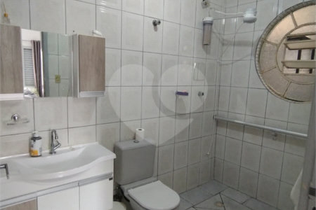 Casa à venda com 5 quartos, sendo 2 suítes,  em Jardim Santa Carolina, Mogi das Cruzes, SP
