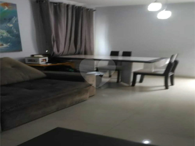 Casa à venda com 3 quartos no condomínio Villagio de Parma, São Paulo - SP