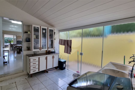 Casa à venda com 3 quartos, sendo 1 suíte,  no condomínio Vivendas do Lago, Sorocaba - SP