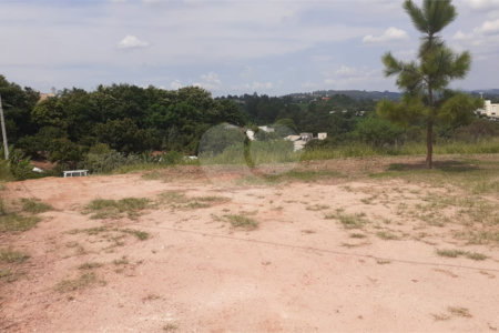 Chácara à venda com 4 quartos, sendo 1 suíte, em Vista Alegre, Vinhedo, SP
