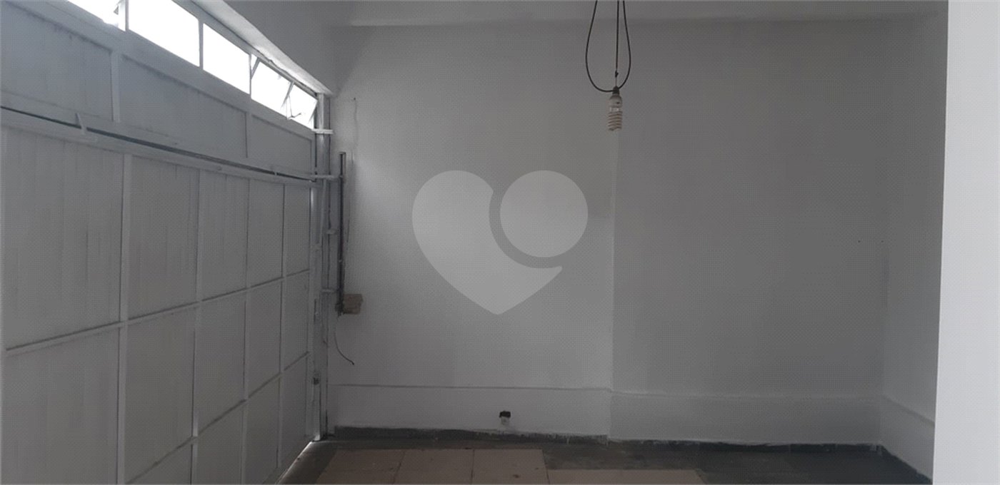 Casa à venda com 3 quartos em Santa Teresinha, São Paulo, SP