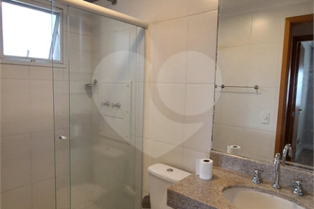Apartamento à venda com 2 quartos, sendo 1 suíte,  em Vila Leonor, São Paulo, SP