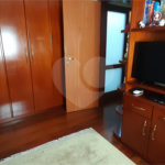 Casa à venda com 4 quartos, sendo 3 suítes, no condomínio Sausalito, Mairiporã - SP